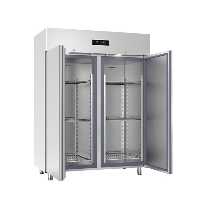 Шкаф холодильный Sagi FD15T