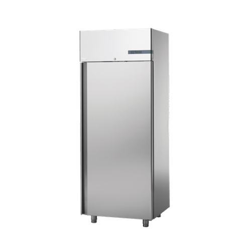 Шкаф холодильный Apach Chef Line LCRM65N